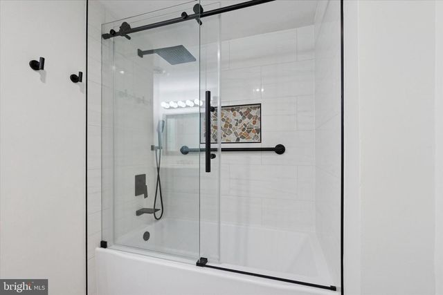 112 YARDLEY COMMONS, Yardley, PA 19067