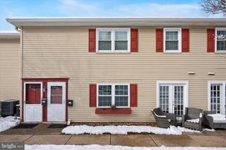 112 YARDLEY COMMONS, Yardley, PA 19067
