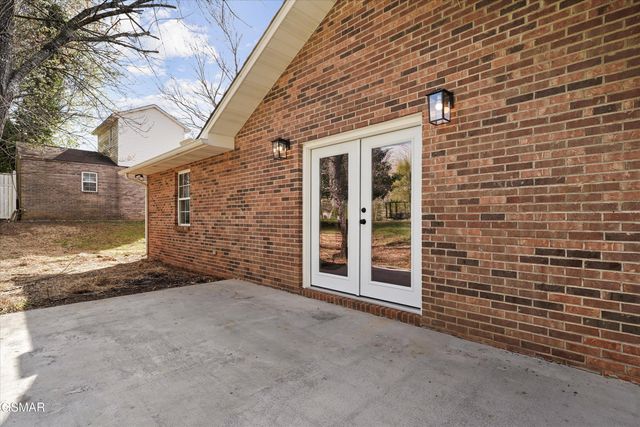 1533 Haley Lynn Road, Sevierville, TN 37862