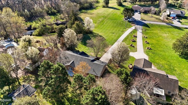 1533 Haley Lynn Road, Sevierville, TN 37862