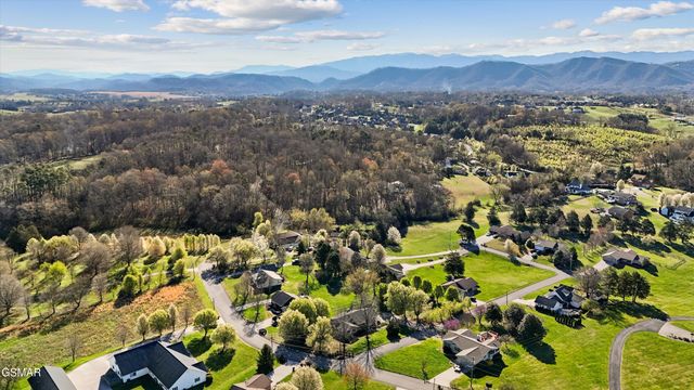 1533 Haley Lynn Road, Sevierville, TN 37862