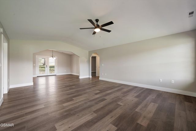 1533 Haley Lynn Road, Sevierville, TN 37862