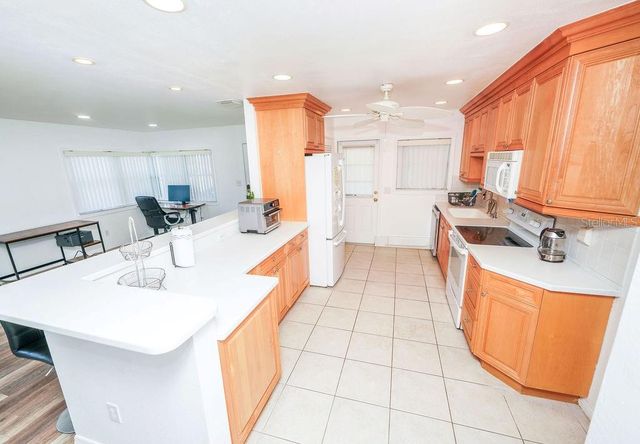 301 41ST AVENUE, St Pete Beach, FL 33706