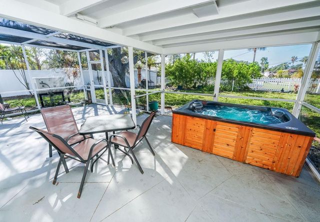 301 41ST AVENUE, St Pete Beach, FL 33706