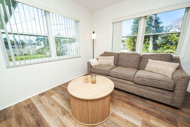 301 41ST AVENUE, St Pete Beach, FL 33706