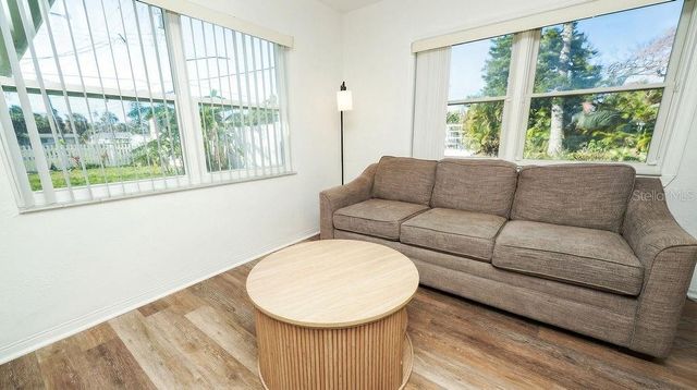 301 41ST AVENUE, St Pete Beach, FL 33706