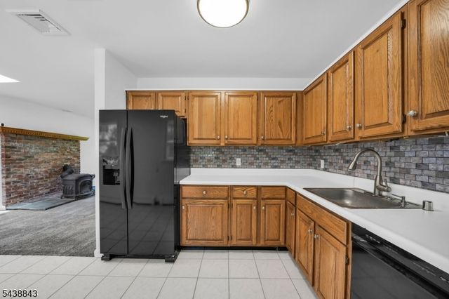 3 Midland Rd, Montville Twp., NJ 07045