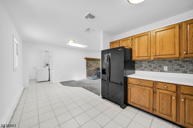 3 Midland Rd, Montville Twp., NJ 07045