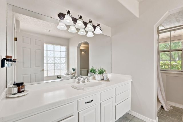 600 Camino De Corrales Del Norte, Corrales, NM 87048