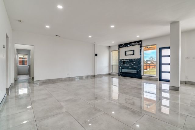 2941 Clearmeadow Drive, Mesquite, TX 75181