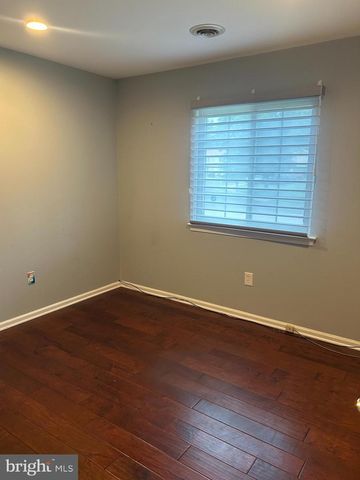 5 BROOKSIDE CT, Horsham, PA 19044