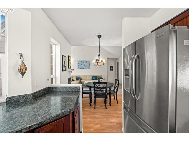 8510 Sw CURRY Dr A, Wilsonville, OR 97070