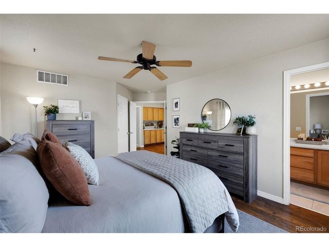 20000 Mitchell Pl 9, Denver, CO 80249