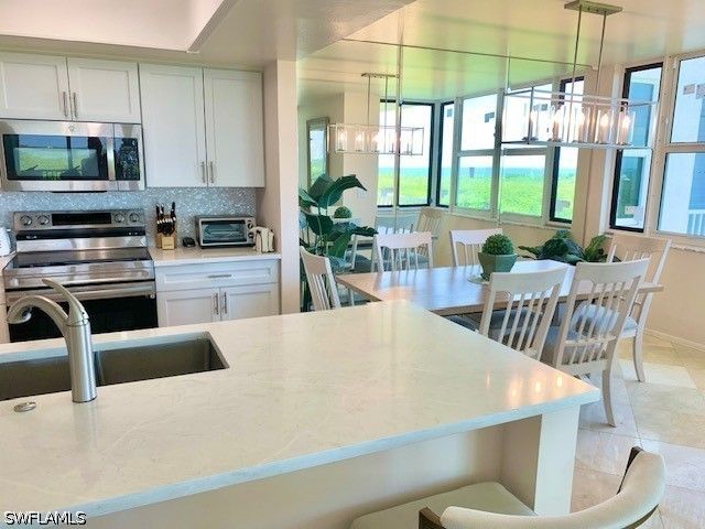 5550 HERON POINT DR 505, Naples, FL 34108