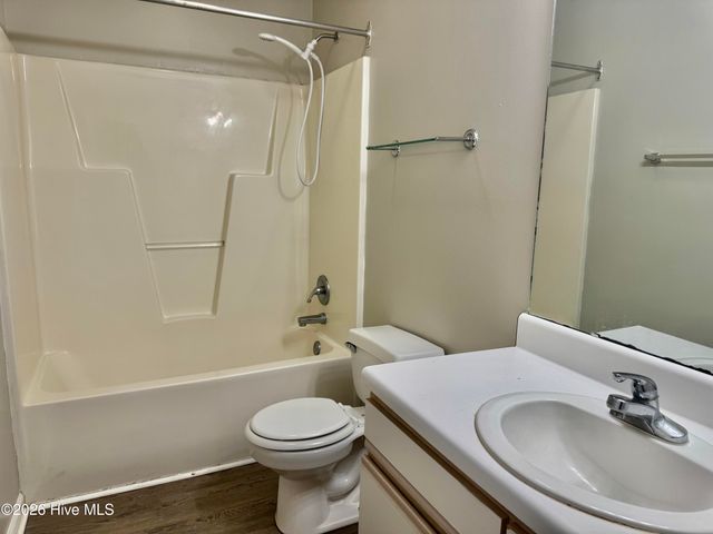 2621 Richard Drive A, Greenville, NC 27834