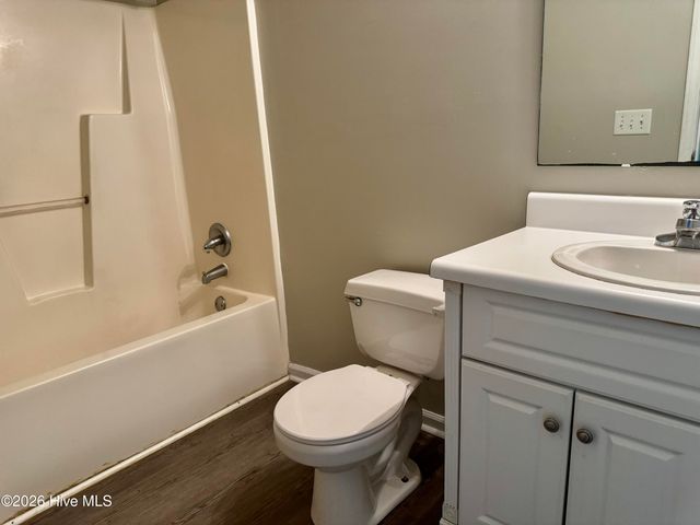 2621 Richard Drive A, Greenville, NC 27834