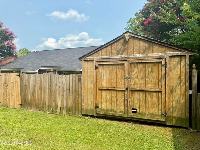 2621 Richard Drive A, Greenville, NC 27834
