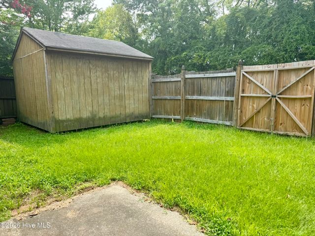 2621 Richard Drive A, Greenville, NC 27834