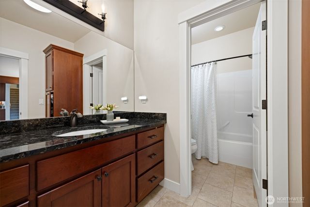 6818 Baker Ridge Drive, Lynden, WA 98264