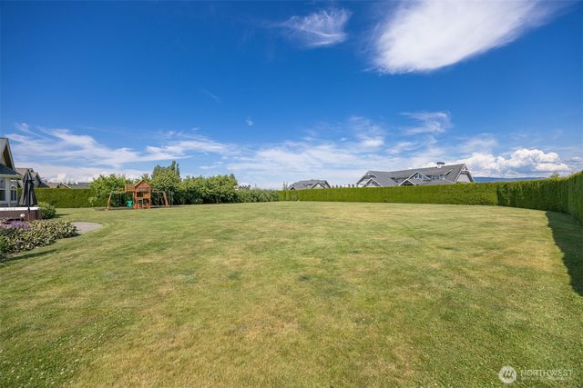 6818 Baker Ridge Drive, Lynden, WA 98264