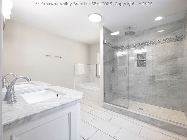 5009 Virginia Avenue, Charleston, WV 25304