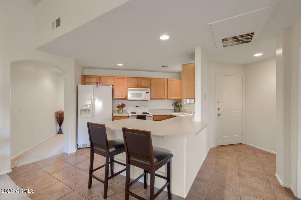 5249 E SHEA Boulevard 212, Scottsdale, AZ 85254 — photo 3