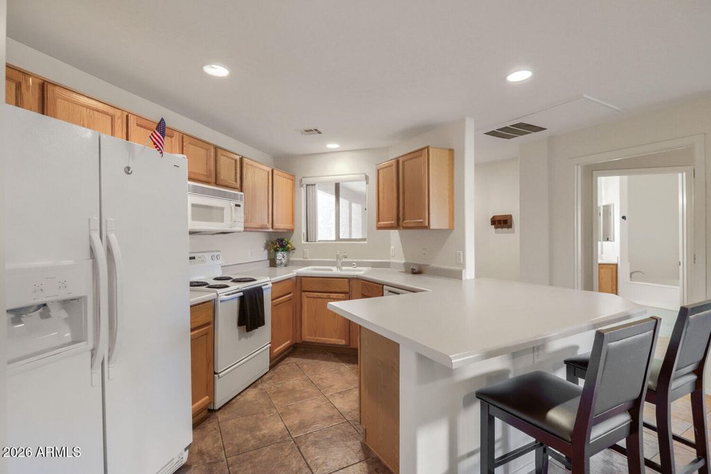 5249 E SHEA Boulevard 212, Scottsdale, AZ 85254 — photo 4