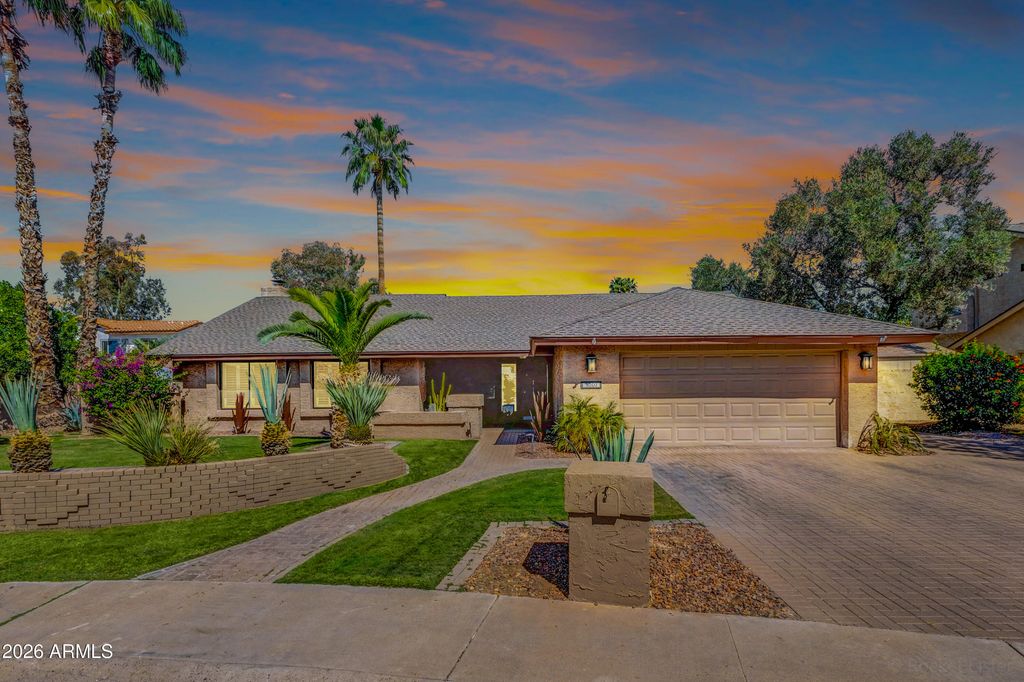 5002 E LE MARCHE Avenue, Scottsdale, AZ 85254 — photo 2