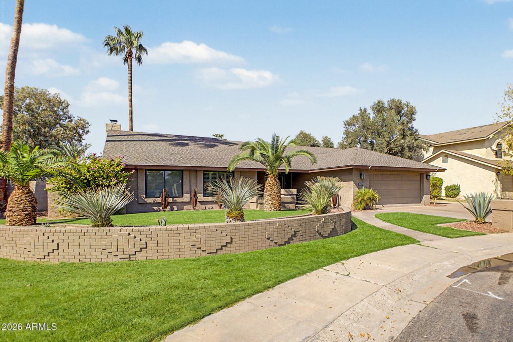5002 E LE MARCHE Avenue, Scottsdale, AZ 85254 — photo 3