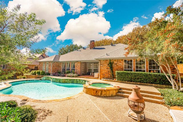 1916 Skelton Street, Flower Mound, TX 75022