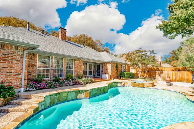 1916 Skelton Street, Flower Mound, TX 75022