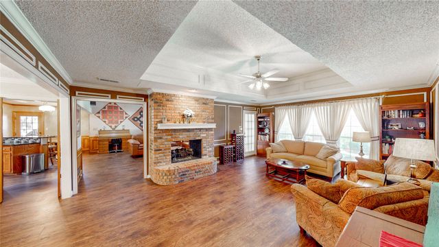 1916 Skelton Street, Flower Mound, TX 75022