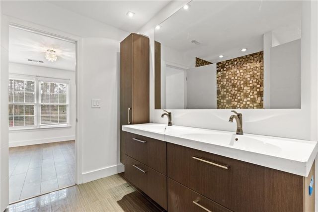 400 Eastcote Drive, Sandy Springs, GA 30350