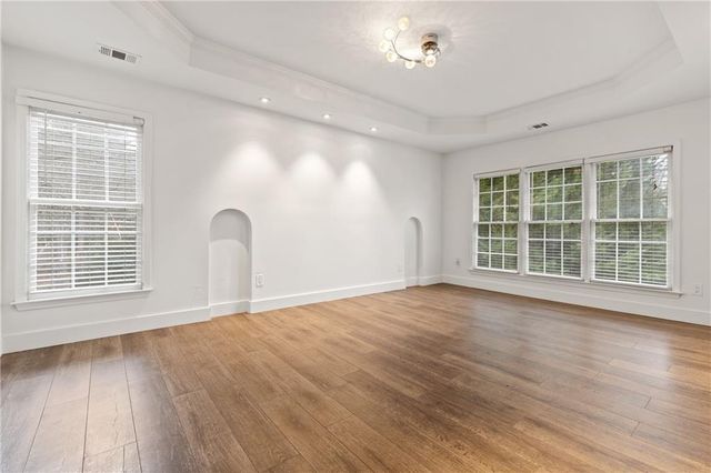 400 Eastcote Drive, Sandy Springs, GA 30350