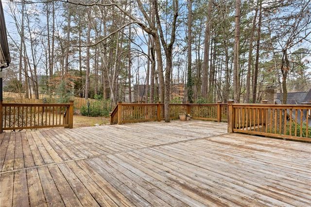 400 Eastcote Drive, Sandy Springs, GA 30350
