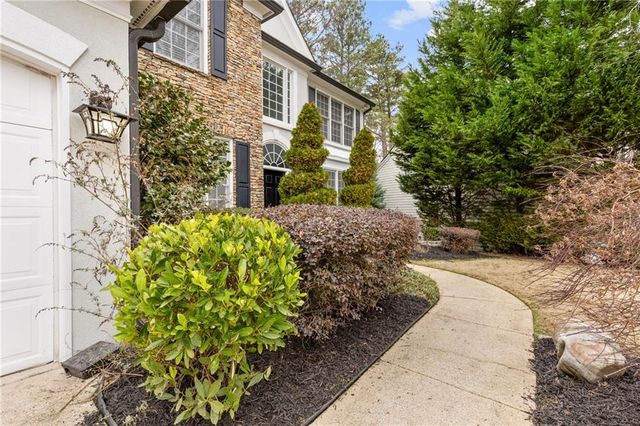 400 Eastcote Drive, Sandy Springs, GA 30350