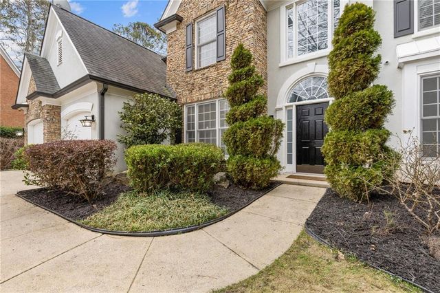 400 Eastcote Drive, Sandy Springs, GA 30350