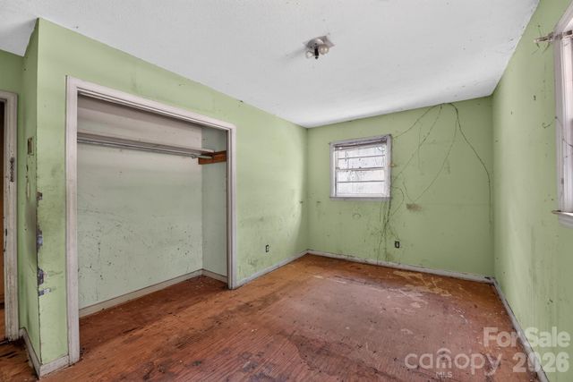 1393 Field Circle, Hickory, NC 28602