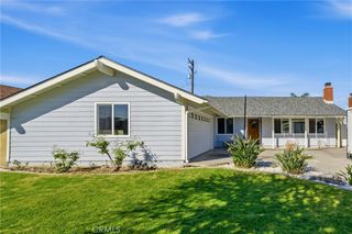 17571 Wrightwood Lane, Huntington Beach, CA 92649