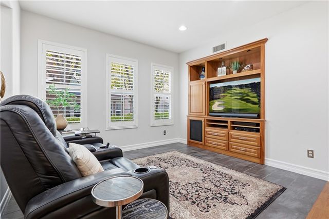 16 Orange Blossom Circle, Ladera Ranch, CA 92694