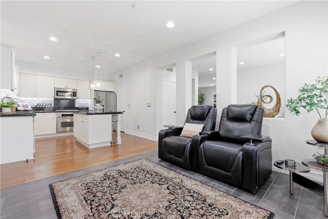 16 Orange Blossom Circle, Ladera Ranch, CA 92694