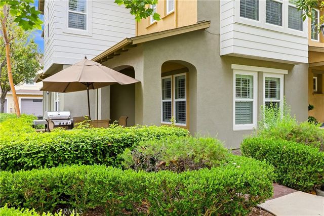 16 Orange Blossom Circle, Ladera Ranch, CA 92694