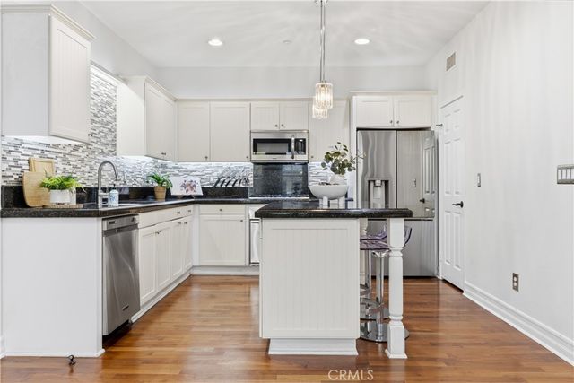 16 Orange Blossom Circle, Ladera Ranch, CA 92694