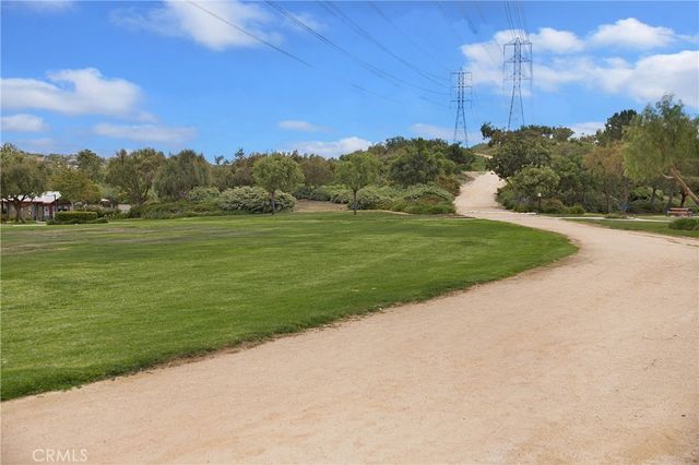 16 Orange Blossom Circle, Ladera Ranch, CA 92694