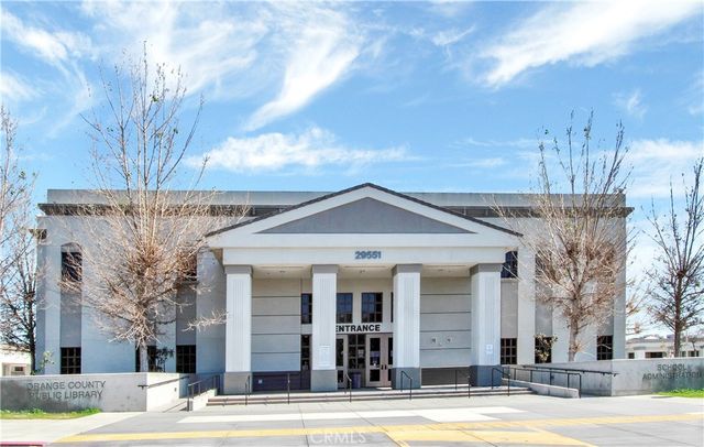 16 Orange Blossom Circle, Ladera Ranch, CA 92694