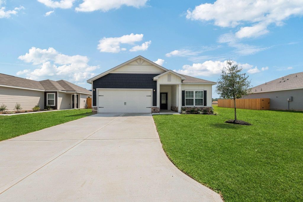 25518 Blooming Hazel Drive, Cleveland, TX 77328
