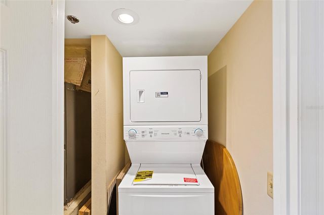 2209 UTOPIAN DRIVE E 307, Clearwater, FL 33763