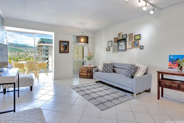 2575 Kuhio Avenue 1202, Honolulu, HI 96815