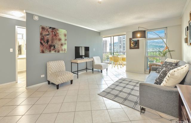 2575 Kuhio Avenue 1202, Honolulu, HI 96815