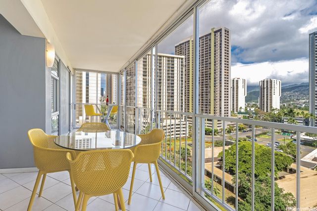 2575 Kuhio Avenue 1202, Honolulu, HI 96815
